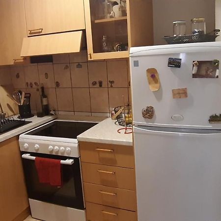 Exarchia Flat Lägenhet Aten Exteriör bild